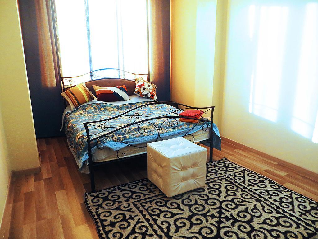 Bishkek House Apartament Buitenkant foto